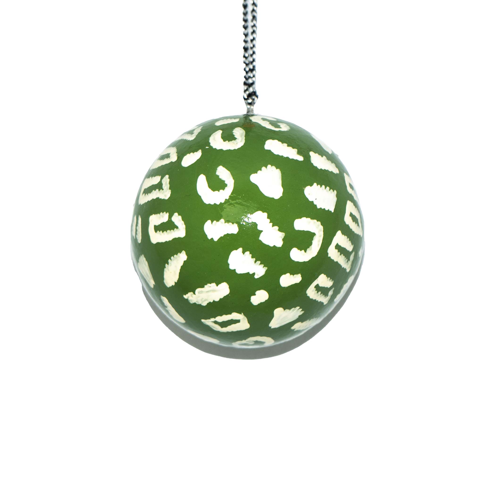 EXCLUSIVE HAND PAINTED BAUBLE - GREEN